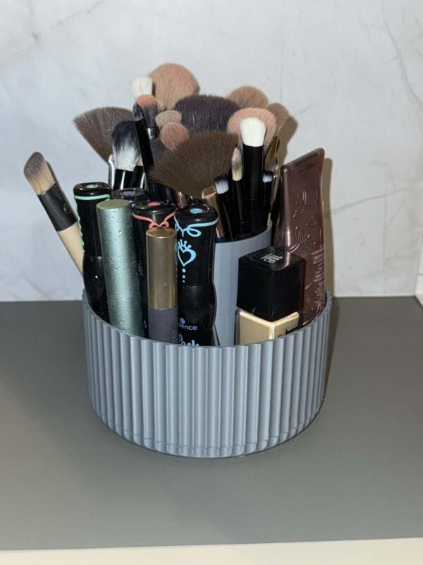 Makeup Brush Organizer